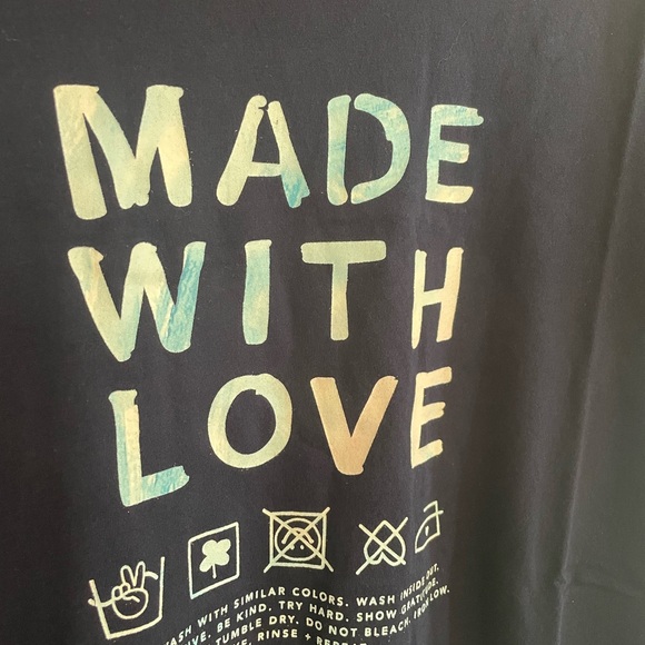 Kerri Rosenthal Made With Love Logo Tee Short Sleeve Top Navy Size M NWT - Picture 3 of 5